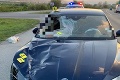 Tragédia na severe: Po zrážke s autom zahynul chodec, trestuhodná reakcia vodiča!