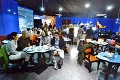 Krutý koniec obľúbenej kaviarne v Bratislave: Po krachu rozpredávajú stoličky, koreničky aj šálky