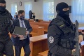 Megaproces v kauze popravy novinára a jeho snúbenice: Kuciaka († 27) si pred vraždou prehadzovali traja policajti