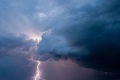 SHMÚ vydal výstrahu: Na celom území Slovenska hrozia búrky