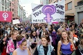 Švajčiarske ženy vyšli do ulíc: Spustili krik, protestovali proti domácemu násiliu