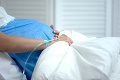 Vo Zvolene rodila žena podozrivá na COVID-19: Po narodení synčeka sa dozvedela dlhoočakávanú správu