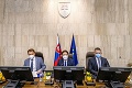 Bolestný výsledok prieskumu: Hegerovej vláde Slováci neveria, väčšina jej predpovedá krach