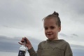 Dievčatko hodilo odkaz vo fľaši do mora: To, čo nasledovalo, absolútne nečakala!