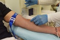 Novinka v skalickej nemocnici: Krv darovali prví darcovia, ktorí absolvovali vakcináciu