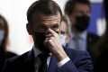 Macron má vážne obavy o zdravie Navaľného: Rázny odkaz ruskému prezidentovi