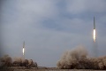Severná Kórea vypálila niekoľko rakiet: Hrozí, že ide obnovenie vojenských provokácií