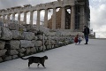 Bez testu aj karantény: Grécko povolí vstup turistom, má to však jeden veľký háčik