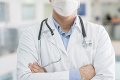 Súkromní lekári sa odmietajú potichu prizerať: Plošné testovanie je nepripravené a nebezpečné