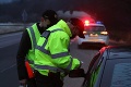 Policajti naďalej kontrolujú protipandmické opatrenia: Za týždeň vyzbierali na pokutách desiatky tisíc eur