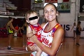 Fotografia basketbalistky obletela celý svet: Cez polčas dojčí dcérku