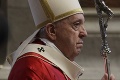 Vatikán vyšetruje obrovský škandál: Sexica vytiahla štipľavý záber a spomenula pápeža, sledujte, čím sa chváli!