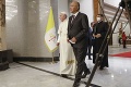 Pápež František si v Iraku uctil obete masakry: Problémy pri príchode do kostola