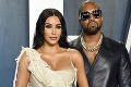 Ďalší celebritný rozvod: Kim Kardashian to s Kanyem nadobro vzdala