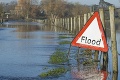 Na východe Slovenska hlásia 2. stupeň výstrahy: V troch okresoch hrozia povodne