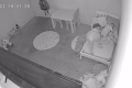 Strašidelné video z detskej izby: Pred polnocou sa udialo niečo, z čoho budete mať nočné mory
