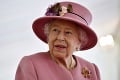 Toto kráľovná Alžbeta II. nepreglgne: Na internete sa objavili zábery, ktoré pred rokmi zatrhla!