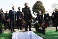 Fico na pohrebe poslanca Petráka († 59) prekvapil: Tú zmenu si musel všimnúť každý!