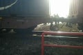 Hrozivá nehoda v Miloslavove: Auto sa zrazilo s nákladným vlakom