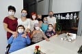 Zamestnanci domova dôchodcov v Leviciach uprednostnili zdravie klientov pred rodinami: Ich veľkorysé gesto dojíma k slzám