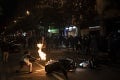 Výtržnosti v Španielsku sa stupňujú: Za raperovu slobodu demonštranti rabujú obchody a podpaľujú motorky