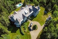 Travolta predáva dom po smrti manželky Kelly († 57): Honosná vila ponúka 42 izieb