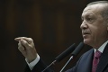 Erdogan: S dohodou o prímerí v Karabachu by mohli pomôcť aj ďalšie štáty