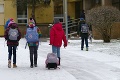 Škola v Banskej Štiavnici nechce nechať nič na náhodu: Proti korone budú bojovať aj v noci