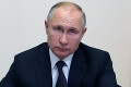 Boj s COVID-19 v Rusku: Putin nariadil začať s hromadným očkovaním občanov