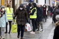 Rakúsko čiastočne zmierňuje lockdown: Ku kaderníčke len s negatívnym testom