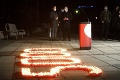 Strana Hlas-SD zvolala nočnú tlačovku: Kritika Matoviča a zapálené sviečky za obete koronavírusu