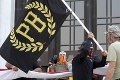 Kanada označila Proud Boys za teroristickú entitu: Čo majú spoločné s Trumpom?