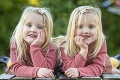 Roztomilé dievčatká sú zrkadlové dvojičky: Začalo sa to diať, keď mali 2,5 roka!