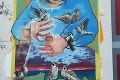 Obrovská maľba na trnavskej bytovke spustila kritiku: Kameňom úrazu tvár dievčatka