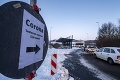 Koronavírus v Česku: Opäť pribudlo menej nakazených ako pred týždňom