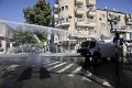 Ultraortodoxní demonštranti v Izraeli vyšli do ulíc: Polícia nasadila vodné delá