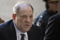 Ďalšia rana pre škandalózneho producenta Weinsteina: Súd potvrdil ženám odškodné 17 miliónov dolárov
