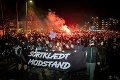 V Holandsku pokračujú násilné protesty proti nočnému zákazu vychádzania: Tvrdý zásah policajných zložiek