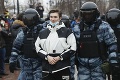 Ruskom otriasli silné protesty! Ľudia žiadajú o prepustenie Navaľného: Polícia zatkla desiatky osôb