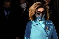 Veľkolepá inaugurácia Bidena: Hymnu zaspievala Lady Gaga, prišli aj ďalšie veľké mená