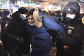 Alexeja Navaľného zadržali: Zahraniční politici sa búria, rázny odkaz Rusku