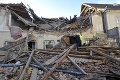 Chorvátsko zasiahli ďalšie zemetrasenia: Ľudia zo zničeného mesta Petrinja spali tretiu noc vonku
