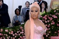 Speváčka Nicki Minaj čaká prvé bábätko: Tehotenstvo oznámila extravagantnými fotkami