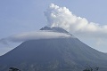 Postrach Indonézie sa opäť činí: Na ostrove Jáva došlo k ďalšej erupcii sopky Merapi