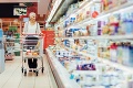 Zvažuje sa zmena pri nákupných hodinách pre seniorov? Takto to vidí minister zdravotníctva