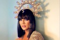 Anička, ktorá vyrobila korunku pre Kardashianku, porozprávala detaily: Ktoré celebrity u mňa nakupujú?