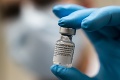 Španieli spájajú sily s americkým koncernom: Dočká sa svet ďalšej vakcíny proti COVID-19?