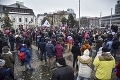 Policajti mali na proteste čo robiť! Kotlebovci odmietajú rešpektovať lockdown: Sme slobodní ľudia