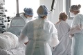 Prvý pacient s COVID-19 liečený remdezivirom opustil maďarskú nemocnicu: Liek mal pôvodne liečiť ebolu