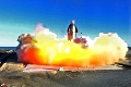 Raketa pri pristátí vybuchla, Elon Musk je napriek tomu nadšený: Mars, už ideme!